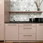 Tasteful Near The Center In By Renters 아파트 포즈난