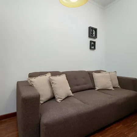 Apartment Golebia 3